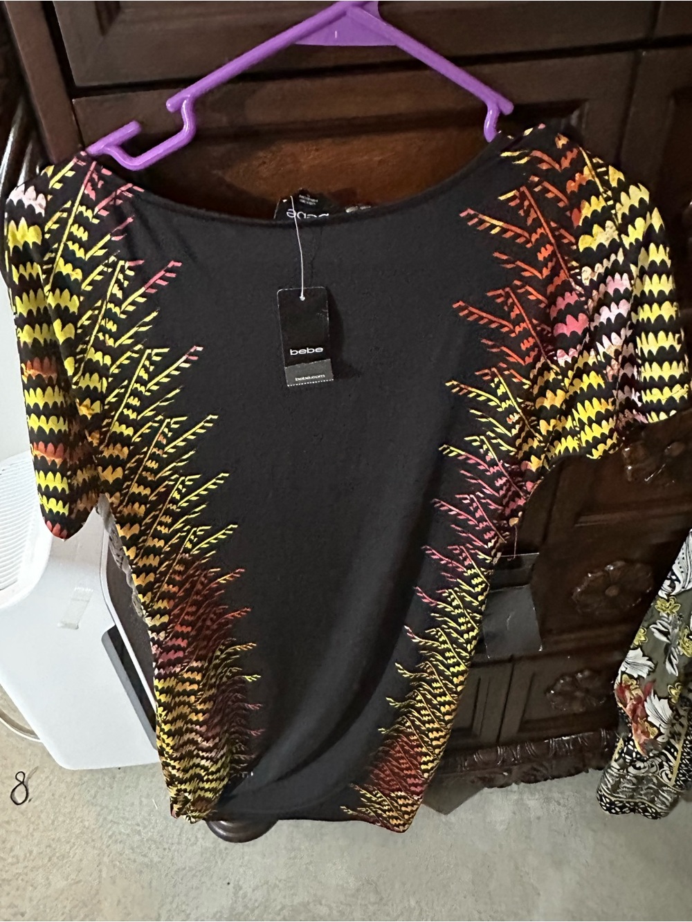 NWT Bebe Bateau Neck Bodycon Print Dress Black Multicolor M